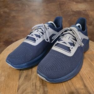 OluKai Island Hopper Men’s Sneakers Navy Blue Gray Size 9 Athletic Shoes